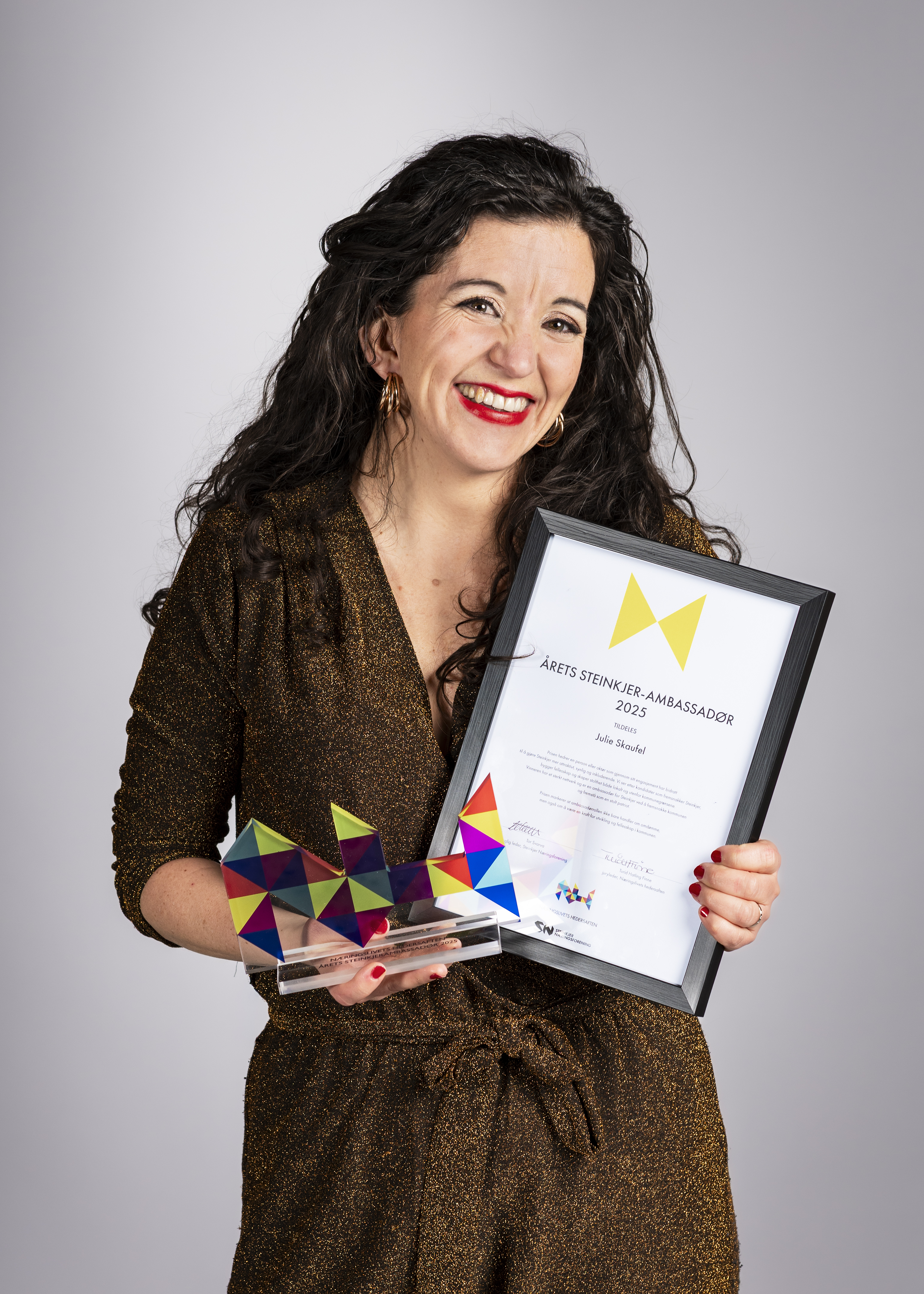 Julie Skaufel ble kåret som årets Steinkjer-ambassadør. Foto: Fotograf Emma A. Johansen Bilde av årets prisvinner